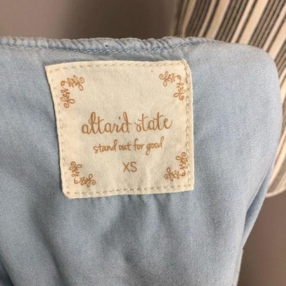 3/$25 Altar’d State Xs chambray off shoulder dress - Picture 6 of 6